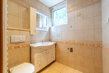 Pronájem domu 240 m², Říčany