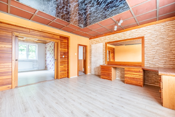 Pronájem domu 240 m², Říčany