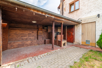 Prodej domu 100 m², Dobřany