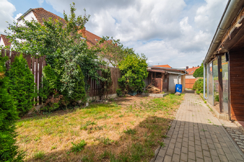 Prodej domu 100 m², Dobřany