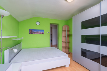 Prodej domu 100 m², Dobřany