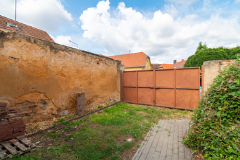Prodej domu 100 m², Dobřany