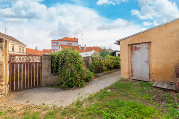 Prodej domu 100 m², Dobřany