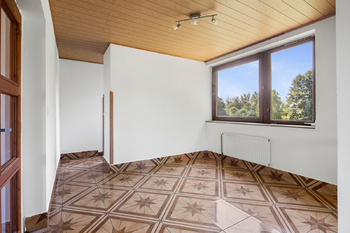 Prodej domu 200 m², Dolní Hbity