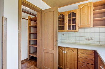 Prodej domu 200 m², Dolní Hbity