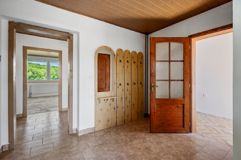 Prodej domu 200 m², Dolní Hbity
