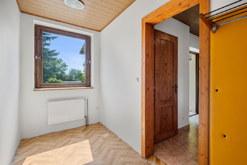 Prodej domu 200 m², Dolní Hbity