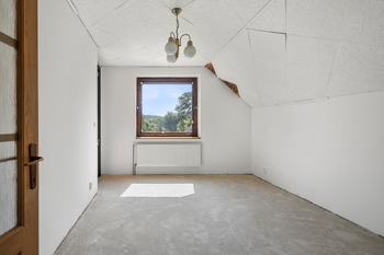 Prodej domu 200 m², Dolní Hbity
