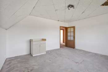 Prodej domu 200 m², Dolní Hbity
