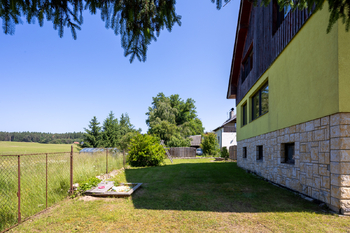 Prodej domu 200 m², Dolní Hbity