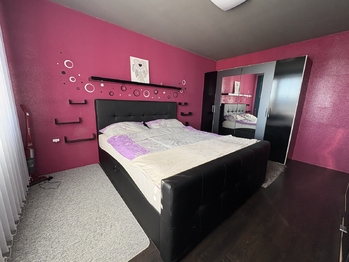 Pronájem bytu 2+1 v družstevním vlastnictví 54 m², Volary