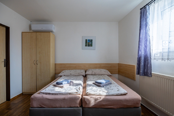 pokoj - Prodej ubytovacího zařízení 468 m², Hustopeče