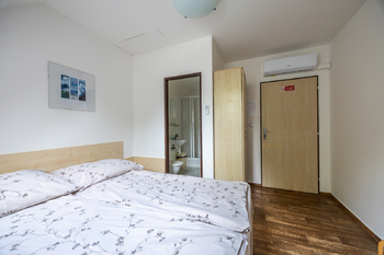 pokoj - Prodej ubytovacího zařízení 468 m², Hustopeče