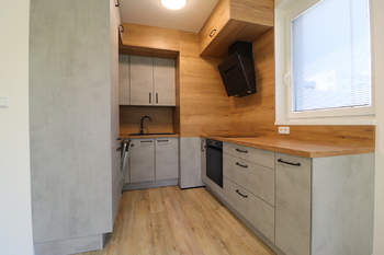 Kuchyňský kout - Pronájem bytu 2+kk v družstevním vlastnictví 55 m², Praha 9 - Vysočany