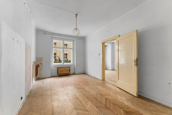 Prodej bytu 3+kk v osobním vlastnictví 74 m², Praha 3 - Žižkov
