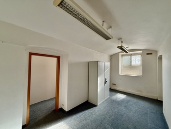 Pronájem skladovacích prostor 30 m², Praha 7 - Bubeneč