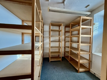 Pronájem skladovacích prostor 30 m², Praha 7 - Bubeneč