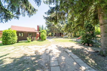 Prodej pozemku 1178 m², Úvaly