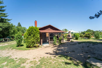 Prodej pozemku 1178 m², Úvaly