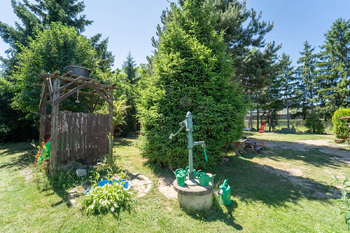 Prodej pozemku 1178 m², Úvaly