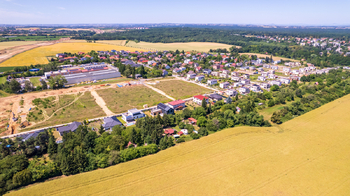 Prodej pozemku 1178 m², Úvaly