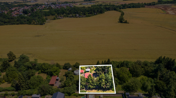 Prodej pozemku 1178 m², Úvaly