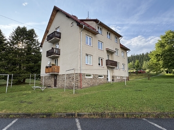 Prodej bytu 3+1 v osobním vlastnictví 67 m², Stachy