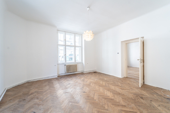 Prodej bytu 3+1 v osobním vlastnictví 135 m², Praha 1 - Josefov