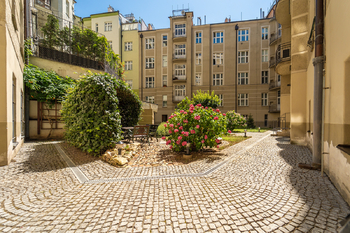 Prodej bytu 3+1 v osobním vlastnictví 135 m², Praha 1 - Josefov