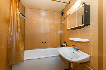 Prodej bytu 3+1 v osobním vlastnictví 81 m², Praha 6 - Řepy