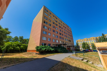 Prodej bytu 3+1 v osobním vlastnictví 81 m², Praha 6 - Řepy