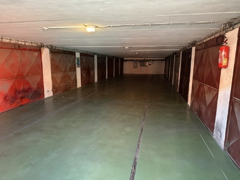 Prodej garáže 2685 m², Kladno