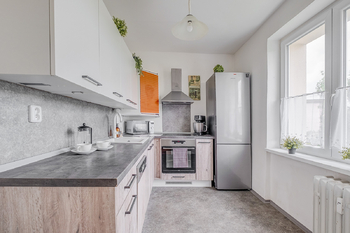Prodej bytu 2+1 v osobním vlastnictví 54 m², Praha 9 - Hloubětín