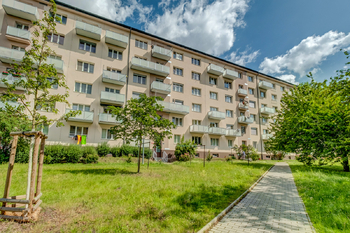 Prodej bytu 2+1 v osobním vlastnictví 54 m², Praha 9 - Hloubětín