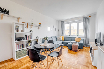 Prodej bytu 2+1 v osobním vlastnictví 54 m², Praha 9 - Hloubětín