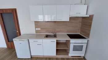 Pronájem bytu 1+kk v osobním vlastnictví 1335 m², Slavkov u Brna
