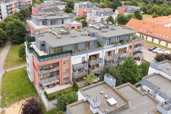 Dron - pohled na dům - Prodej bytu 3+kk v osobním vlastnictví 112 m², Praha 6 - Liboc