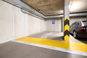 Parkovací stání - Prodej bytu 3+kk v osobním vlastnictví 112 m², Praha 6 - Liboc