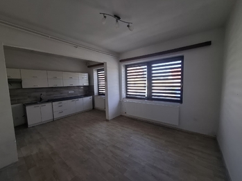 Prodej domu 170 m², Kyjovice