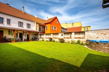 Zahrada - Prodej domu 267 m², Benešov nad Černou