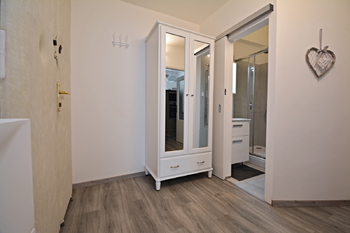 Předsíň - Prodej bytu 2+kk v osobním vlastnictví 41 m², Praha 3 - Vinohrady