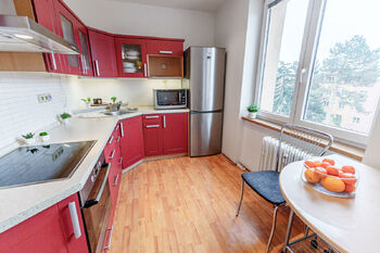 Pronájem bytu 2+1 v osobním vlastnictví 53 m², Praha 9 - Hloubětín