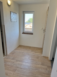 Chodba v podkroví - Prodej domu 162 m², Bystřice