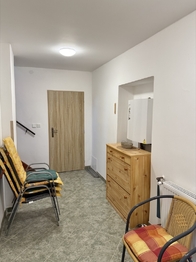 Předsíň - Prodej domu 162 m², Bystřice