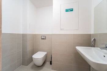 Pronájem obchodních prostor 50 m², Praha 10 - Uhříněves