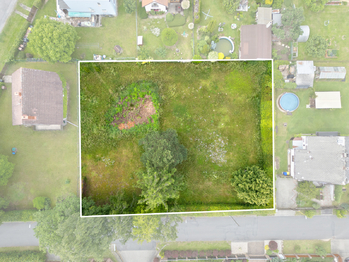 Prodej pozemku 855 m², Louňovice