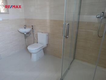 WC 1 s bidetovou sprškou - Pronájem domu 90 m², Pyšely
