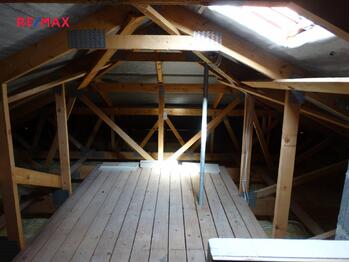 Pronájem domu 90 m², Pyšely