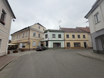 Prodej obchodních prostor 300 m², Doksy