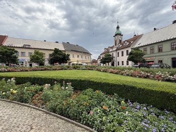 Prodej obchodních prostor 300 m², Doksy